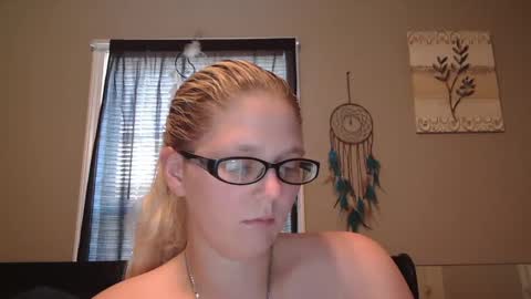 JadeLuv online show from 12-22-24, 05:42