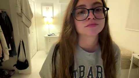 jademonroe0522 online show from 12-04-25, 12:42