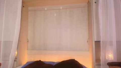 JADE online show from 09-25-25, 08:56