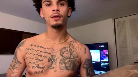 Snapshot of jadend23 chatting on 10-14-25, 05:52 jadend23 online show from 10-14-25, 05:52