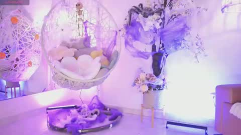 Jade Summer online show from 10-09-25, 11:30