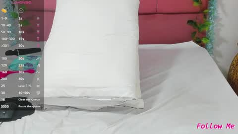 Snapshot of jadiya_hot chatting on 02-05-25, 10:19 jadiya Hot online show from 02-05-25, 10:19