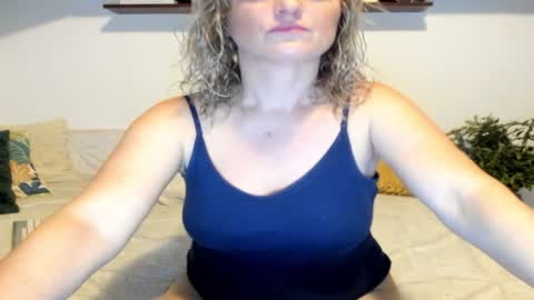 elena online show from 12-18-24, 03:04
