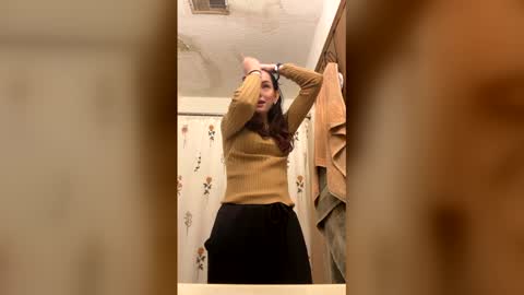 Snapshot of jae_babyyy chatting on 02-05-26, 03:27 jae_babyyy online show from 02-05-26, 03:27