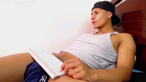 Snapshot of jahn_ashford1 chatting on 12-13-24, 12:06 jahn_ashford1 online show from 12-13-24, 12:06