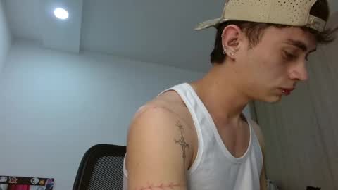 Jaico online show from 05-22-26, 11:21