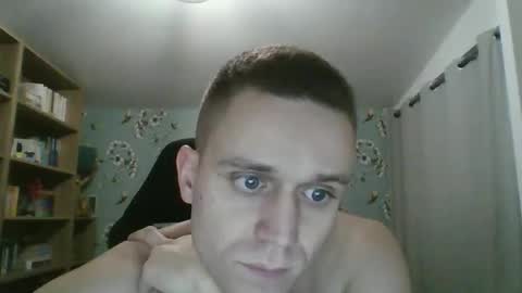 For my sk y p e ask online show from 12-19-25, 12:06