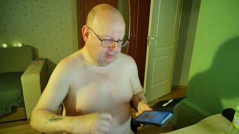 Snapshot of jake230975 chatting on 12-30-24, 08:15 Jake2309 online show from 12-30-24, 08:15