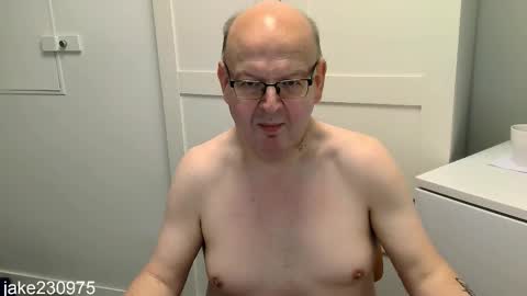 Snapshot of jake230975 chatting on 10-15-25, 07:58 Jake2309 online show from 10-15-25, 07:58