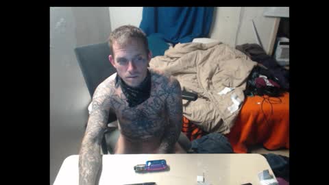 showingitoff online show from 10-28-25, 05:55