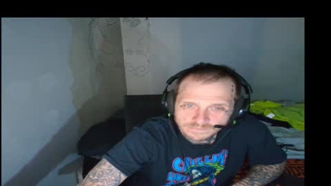 showingitoff online show from 03-02-26, 06:14