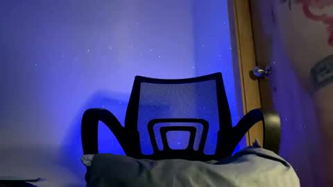 Snapshot of jake_boersma chatting on 02-08-25, 06:43 JAKE BOO online show from 02-08-25, 06:43