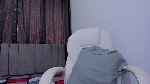 Snapshot of jake_evanss_ chatting on 01-09-25, 05:22 JAKE online show from 01-09-25, 05:22