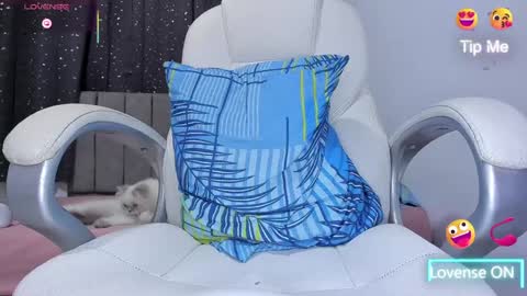 Snapshot of jake_evanss_ chatting on 02-08-25, 04:36 JAKE online show from 02-08-25, 04:36