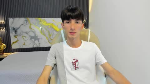 Snapshot of jake_evanss_ chatting on 09-14-25, 08:19 JAKE online show from 09-14-25, 08:19