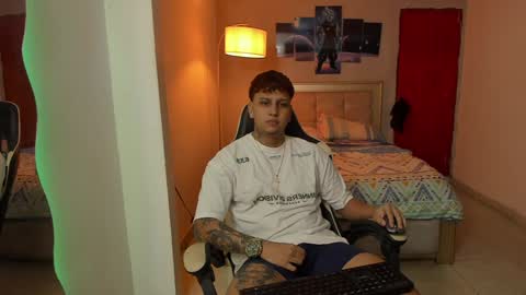 Snapshot of jake_pons chatting on 01-15-25, 03:11 Jake Pons online show from 01-15-25, 03:11