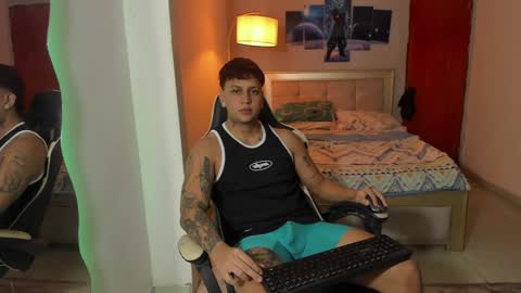 Snapshot of jake_pons chatting on 01-23-25, 11:37 Jake Pons online show from 01-23-25, 11:37