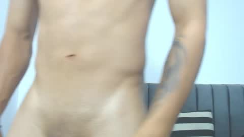 Hi guys im new 3 online show from 02-03-26, 02:53