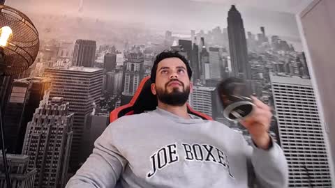 Snapshot of jakeskye chatting on 12-08-24, 11:57 JakeSkye online show from 12-08-24, 11:57