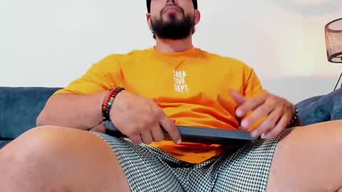 Snapshot of jakeskye chatting on 01-14-25, 03:01 JakeSkye online show from 01-14-25, 03:01