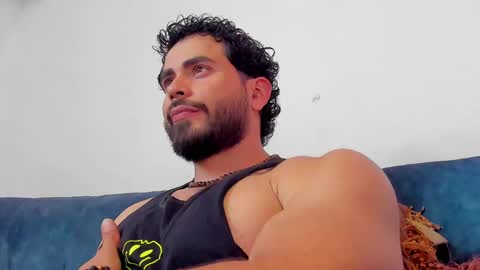 Snapshot of jakeskye chatting on 02-18-25, 02:38 JakeSkye online show from 02-18-25, 02:38