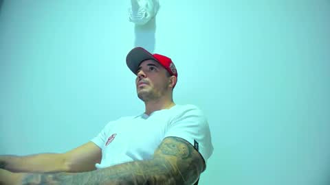 Snapshot of jakestone_1 chatting on 02-03-26, 01:04 jakestone_1 online show from 02-03-26, 01:04