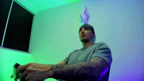 Snapshot of jakestone_1 chatting on 02-12-26, 01:33 jakestone_1 online show from 02-12-26, 01:33