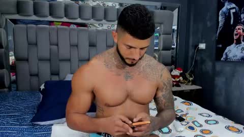 Snapshot of jaketayler10 chatting on 05-07-26, 02:44 my name is sebas If you come here dont hesitate to say hello Im a guy who really likes having conversations and having hot online show from 05-07-26, 02:44