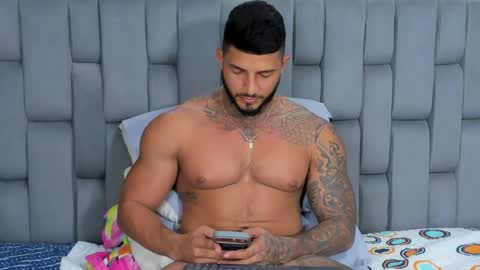 Snapshot of jaketayler10 chatting on 05-09-26, 10:37 my name is sebas If you come here dont hesitate to say hello Im a guy who really likes having conversations and having hot online show from 05-09-26, 10:37