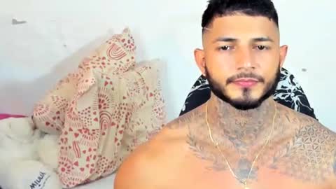 Snapshot of jaketayler10 chatting on 07-04-26, 06:25 my name is sebas If you come here dont hesitate to say hello Im a guy who really likes having conversations and having hot online show from 07-04-26, 06:25
