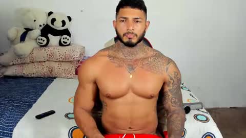Snapshot of jaketayler10 chatting on 07-09-26, 04:33 my name is sebas If you come here dont hesitate to say hello Im a guy who really likes having conversations and having hot online show from 07-09-26, 04:33