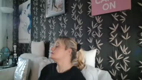 JAKKI LOUISE pornstar online show from 11-21-25, 03:22