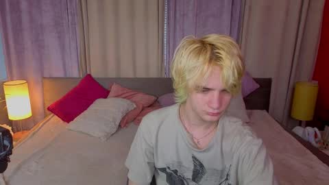 JameMiller online show from 04-11-26, 06:40