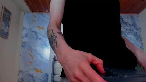 james_adamss_ online show from 03-11-26, 04:24