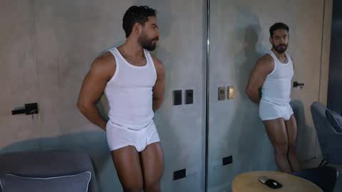 James Axel online show from 11-09-25, 02:48