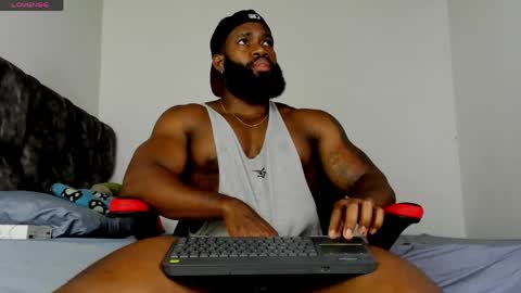 Snapshot of james_bbcmuscle chatting on 05-15-26, 11:34 James BBC online show from 05-15-26, 11:34