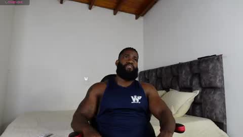 Snapshot of james_bbcmuscle chatting on 06-10-26, 03:39 James BBC online show from 06-10-26, 03:39