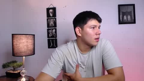 Snapshot of james_cr chatting on 11-14-25, 10:51 james_cr online show from 11-14-25, 10:51