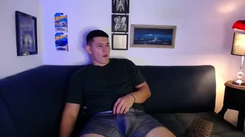 Snapshot of james_cr chatting on 12-04-25, 01:04 james_cr online show from 12-04-25, 01:04