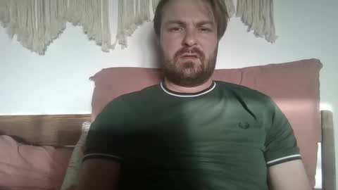 James Heron online show from 11-26-25, 09:10