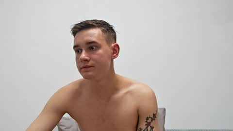 Snapshot of james_ice_ chatting on 07-18-26, 05:39 james ice online show from 07-18-26, 05:39