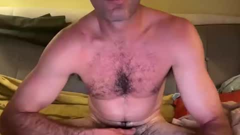 Snapshot of jamese85 chatting on 04-25-26, 07:33 Just4You online show from 04-25-26, 07:33