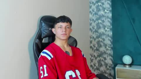 Snapshot of jamesgolden_ chatting on 02-27-25, 11:31 jamesgolden_ online show from 02-27-25, 11:31