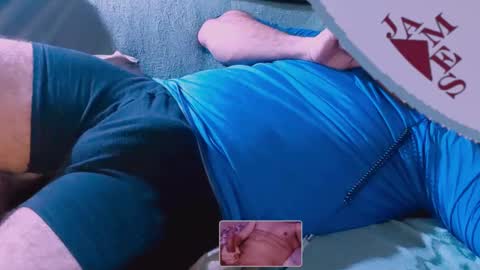 Snapshot of jameshetfield450 chatting on 03-09-25, 12:09 James Clapeyron online show from 03-09-25, 12:09