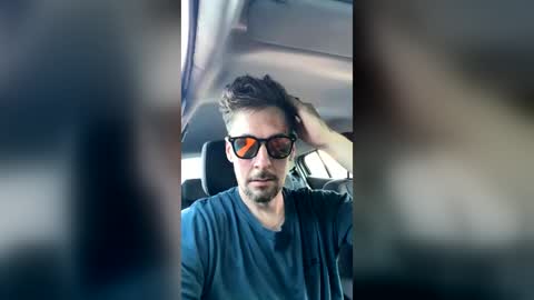 Snapshot of jamesmassion chatting on 07-14-26, 04:45 jamesmassion online show from 07-14-26, 04:45