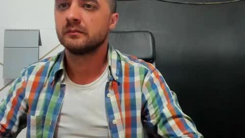 Snapshot of jamesmyersx chatting on 06-06-26, 05:12 JamesMyers online show from 06-06-26, 05:12