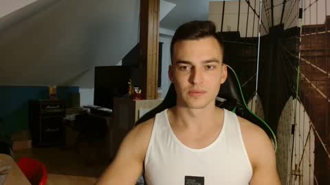 jamesss11158699 online show from 12-08-24, 06:50