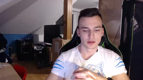 jamesss11158699 online show from 01-19-25, 10:17