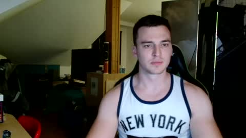 jamesss11158699 online show from 08-01-26, 08:08