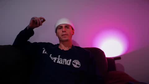 jamesss____ online show from 03-01-25, 03:21